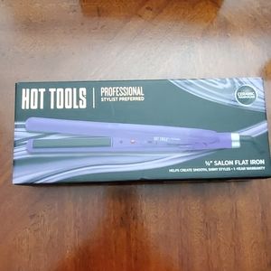 NIB Professional Salon Flat Iron